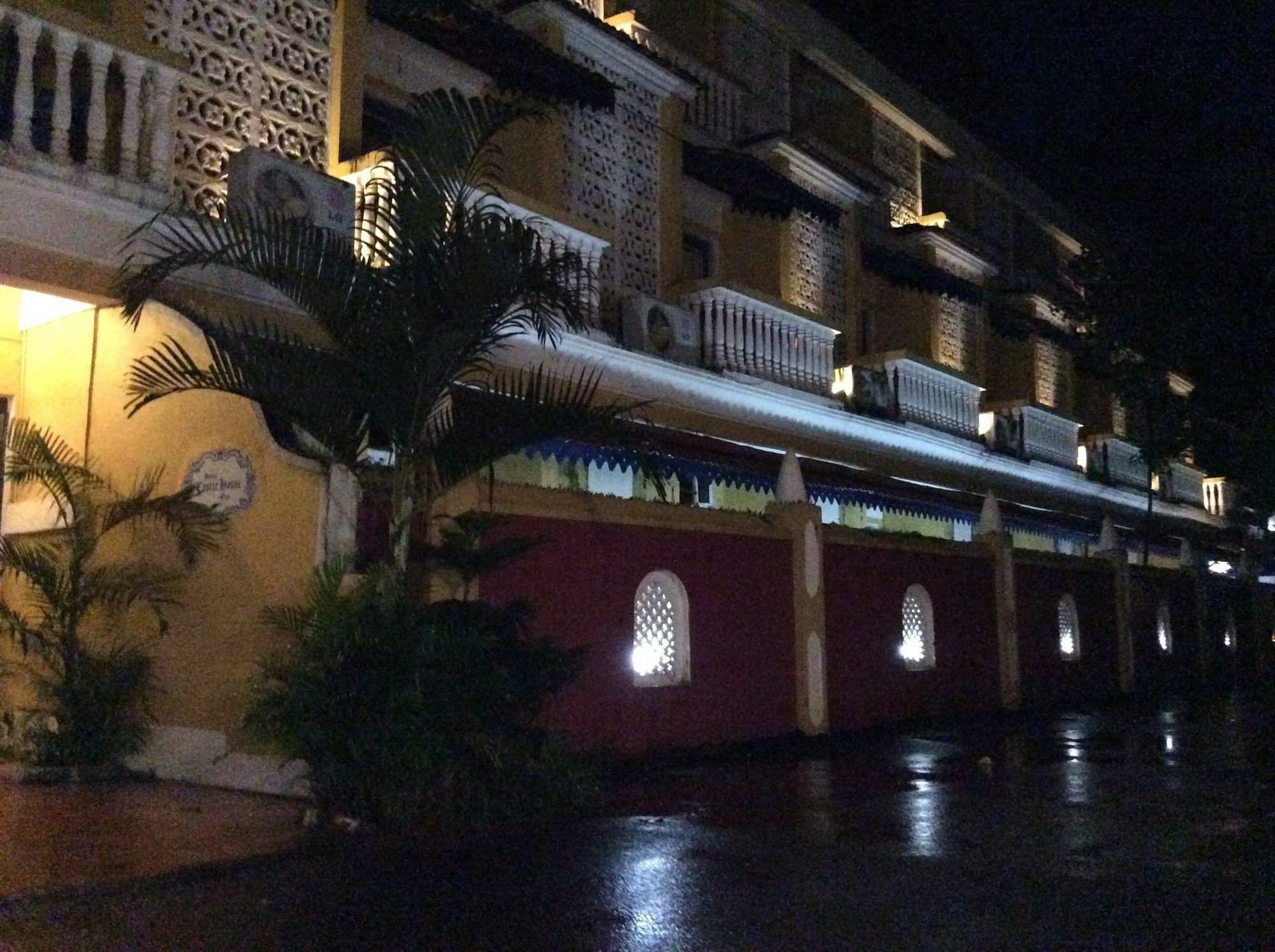 Castle House Calangute Ξενοδοχείο Εξωτερικό φωτογραφία