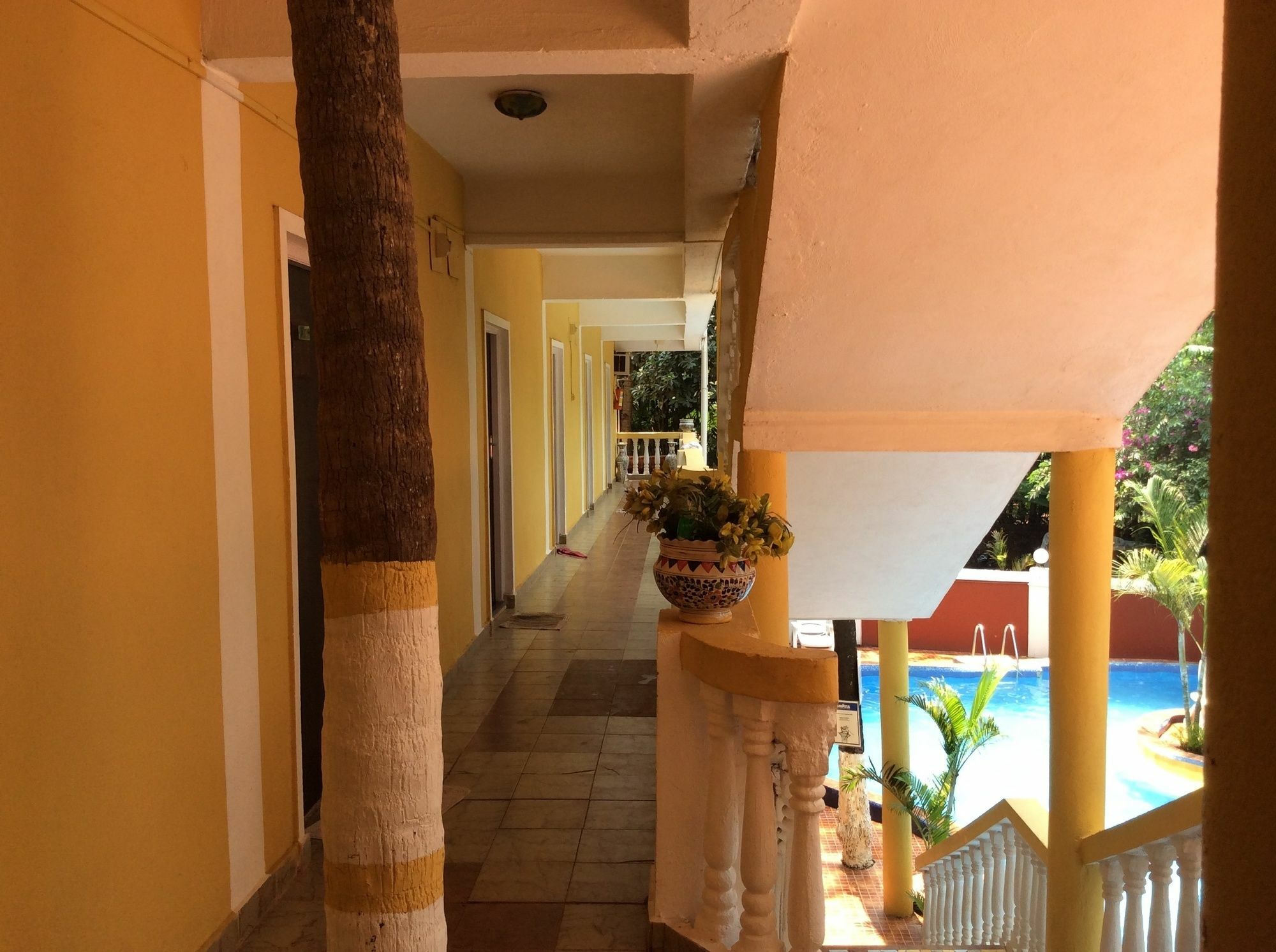 Castle House Calangute Ξενοδοχείο Εξωτερικό φωτογραφία